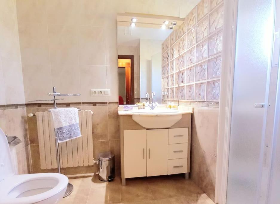 Rias Bajas Apartamento Con Jardin Apartment Villanueva De Arosa Ngoại thất bức ảnh